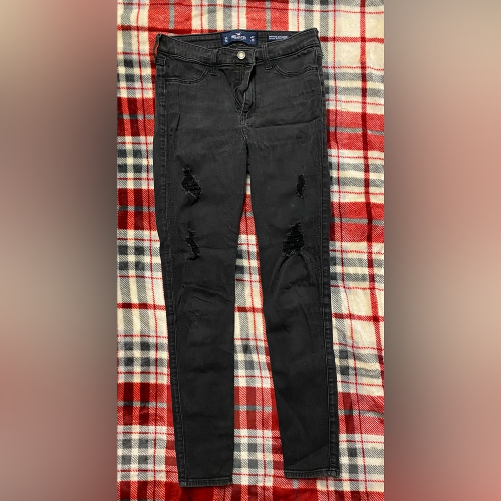 Hollister high-rise Jean legging. 5R, w27 l28